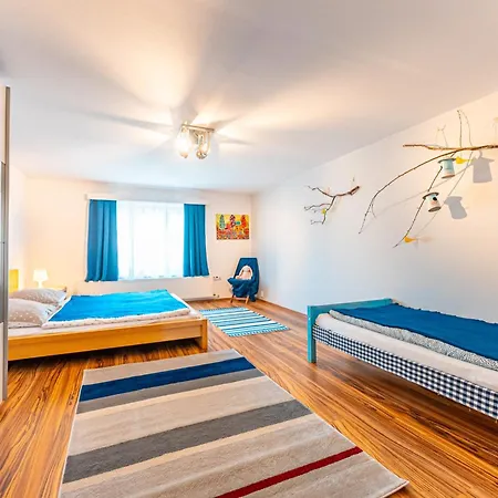 Apartman Lobec מראה חיצוני תמונה