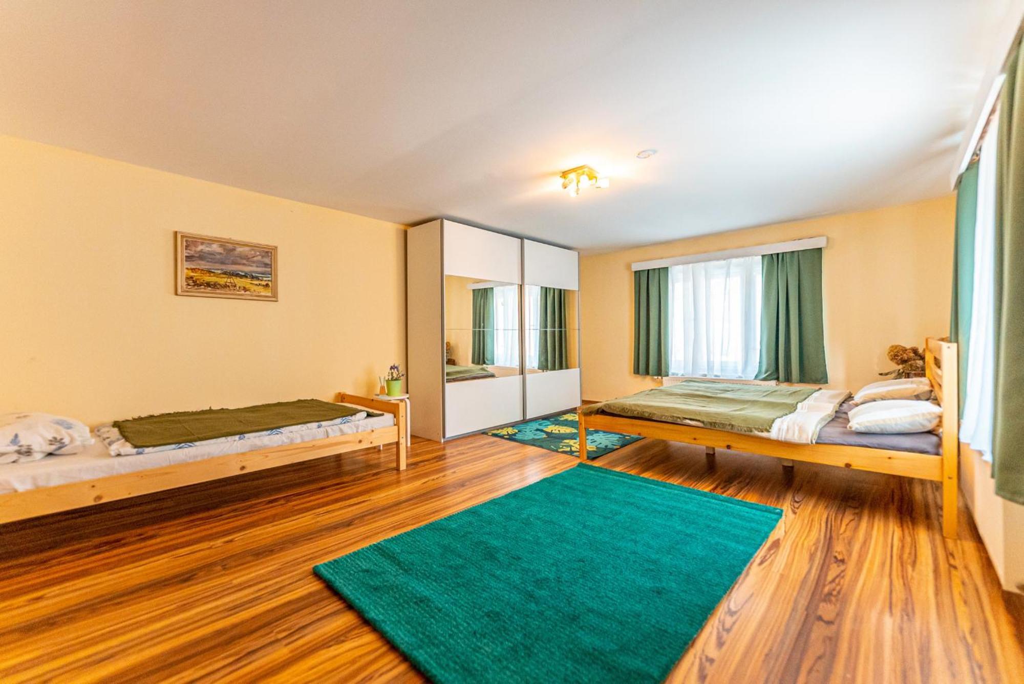 Apartman Lobec