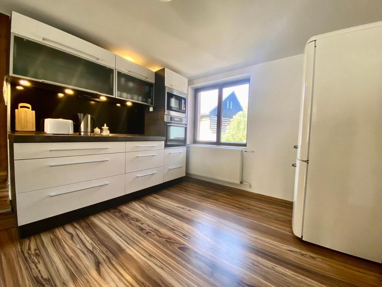 Apartman Lobec Lobec
